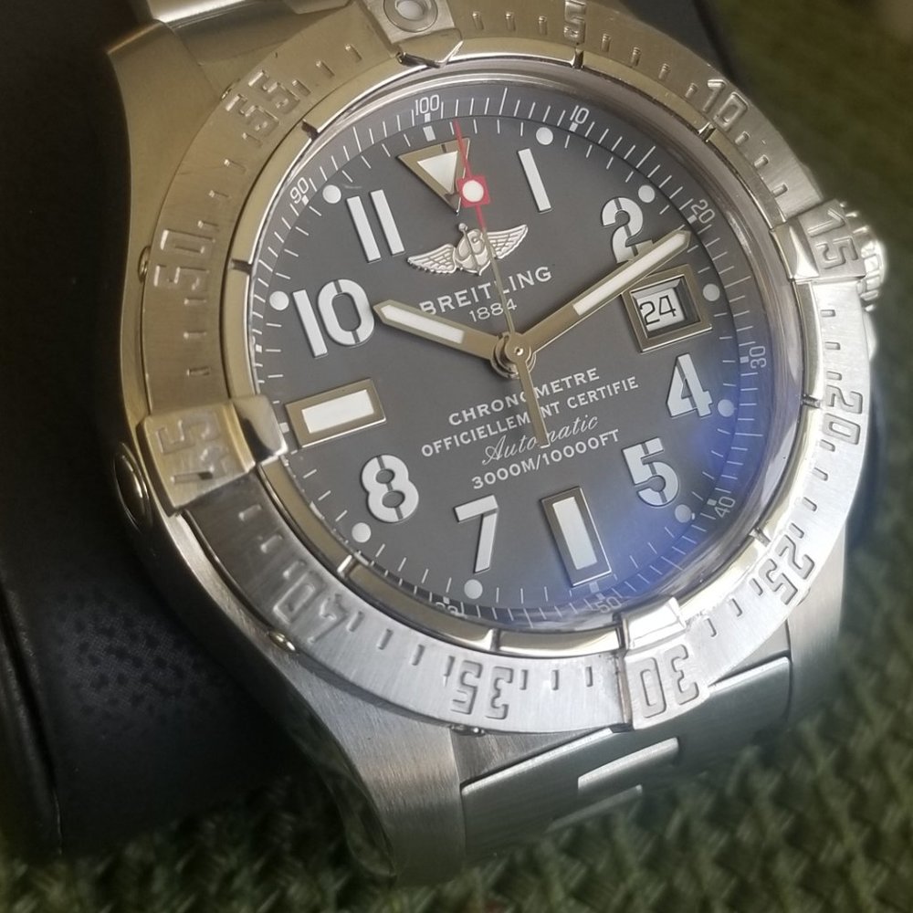 Breitling Avenger Seawolf 45mm Automatic Men Watch